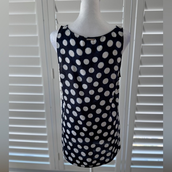Michael Kors White Polka Dot Navy Blue Sleeveless Top Sz M - Picture 4 of 9
